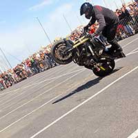 Photos GTI Tuning du Sud 2013 Cap d'Agde - Team CO2 Stunt moto